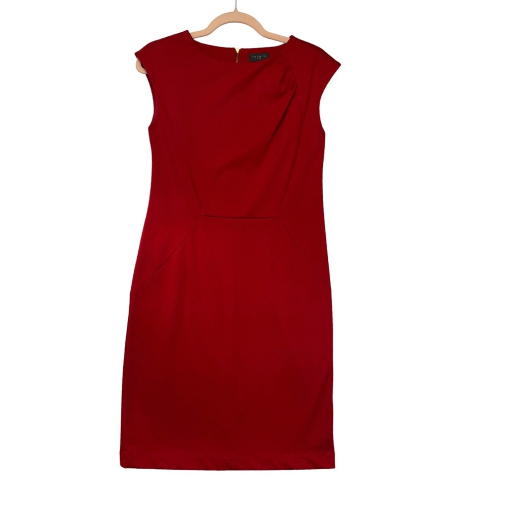 The Limited Red Sheath Dress Size 2 Cap Sleeve Pleated Shoulder Gold Back Zip